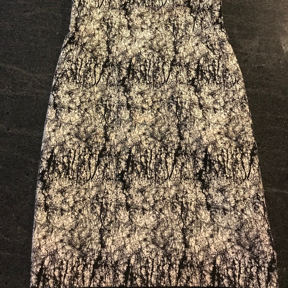 GREAT DRESS - Picture 3 of 3